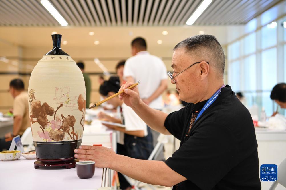 百老滙手机如何用如何下载应用